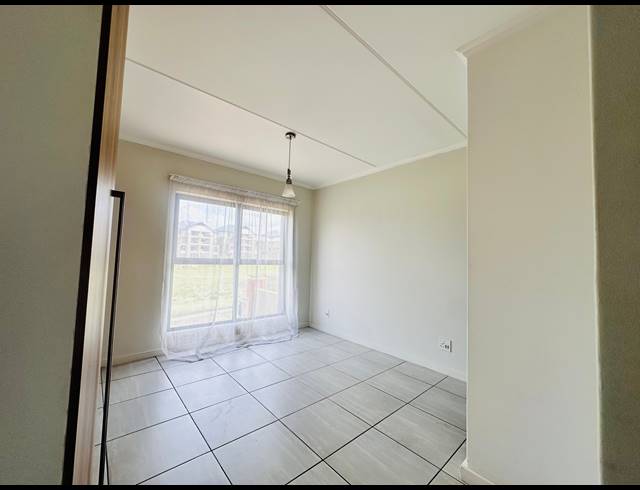 3 BEDROOM APARTMENT TO LET IN WATERFALL